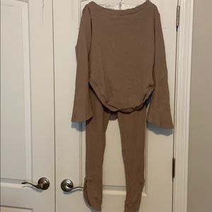 By Egreis Lizzy Top and Cherry Leggings Set